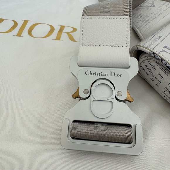 Dior x Daniel Arsham Newsprint Saddle Belt Bag - Picture 13 of 14